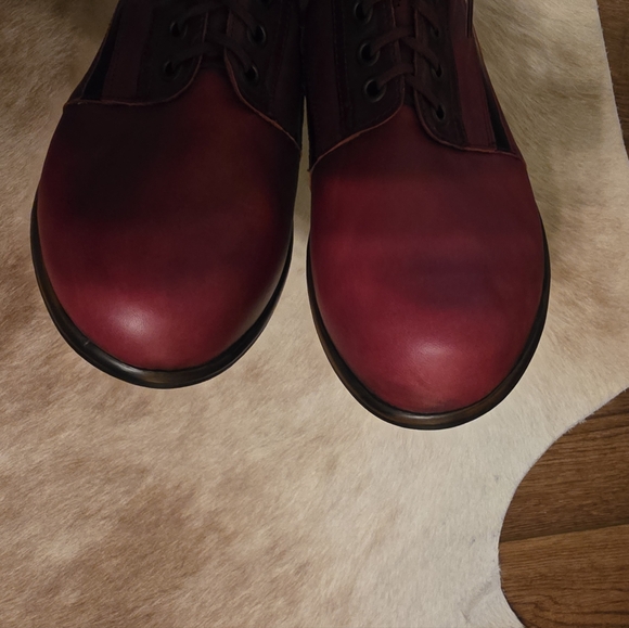 NAOT Footwear Women's Kona Boot In Red, Size 8 US Or 39 EUR - Picture 12 of 16